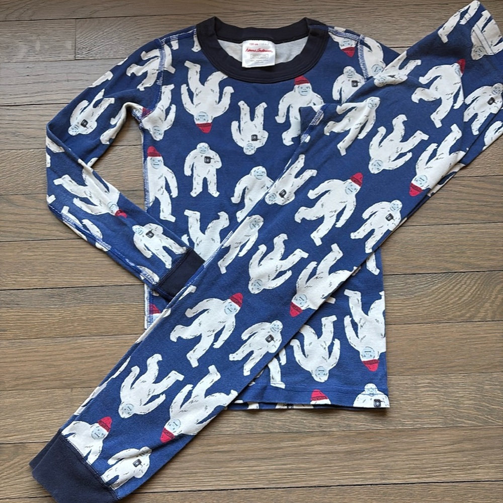 Hanna Andersson size 120 6-7 snow monster yeti pajamas
